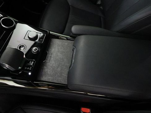 Used 2023 Land Rover Range Rover Sport First Edition AWD/4WD image 34