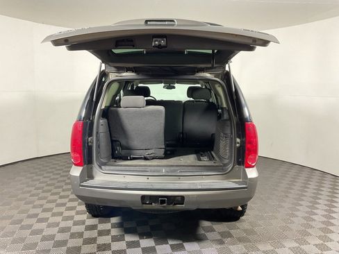 Used 2008 GMC Yukon SLE image 9