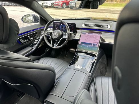 Certified 2022 Mercedes-Benz S 500 S 500 w/ AMG Line Package image 35