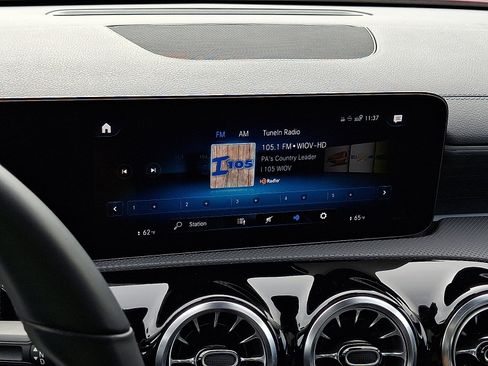 Used 2023 Mercedes-Benz CLA 250 4MATIC image 19