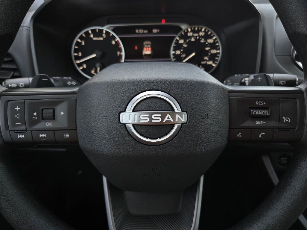 Certified 2025 Nissan Rogue S FWD image 24