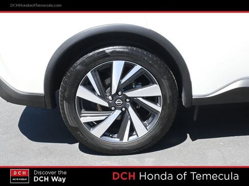 Used 2024 Nissan Murano SL w/ Cargo Package FWD image 23