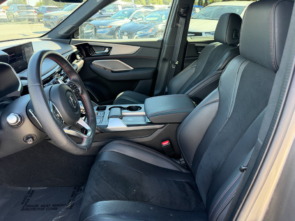Used 2023 Acura MDX A-Spec AWD/4WD image 13