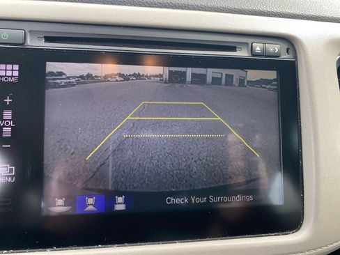 Used 2018 Honda HR-V EX image 27