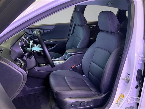 Used 2024 Chevrolet Malibu LT w/ Sport Edition FWD image 21