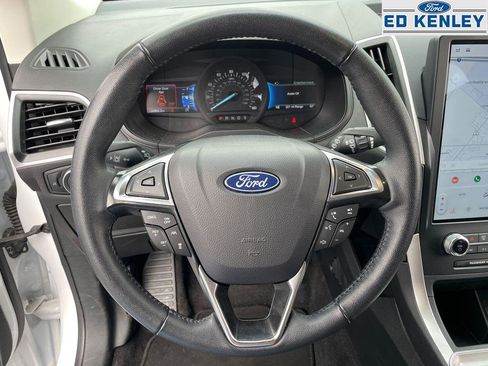 Used 2024 Ford Edge SEL image 17