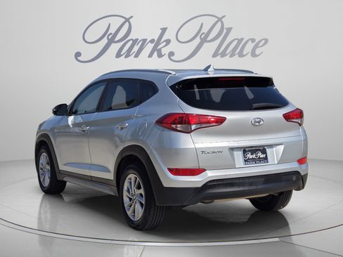 Used 2018 Hyundai Tucson SEL FWD image 3