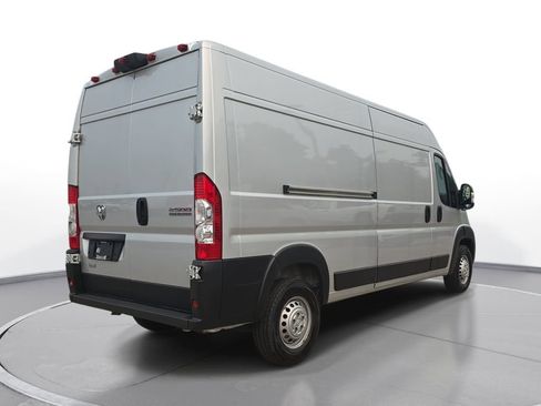 Used 2025 RAM ProMaster 2500 w/ Convenience Group FWD image 5