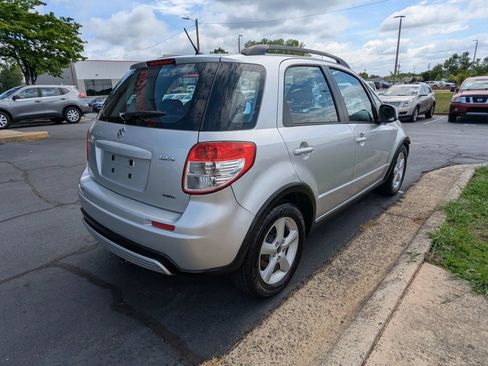 Used 2008 Suzuki SX4 AWD Hatchback image 7