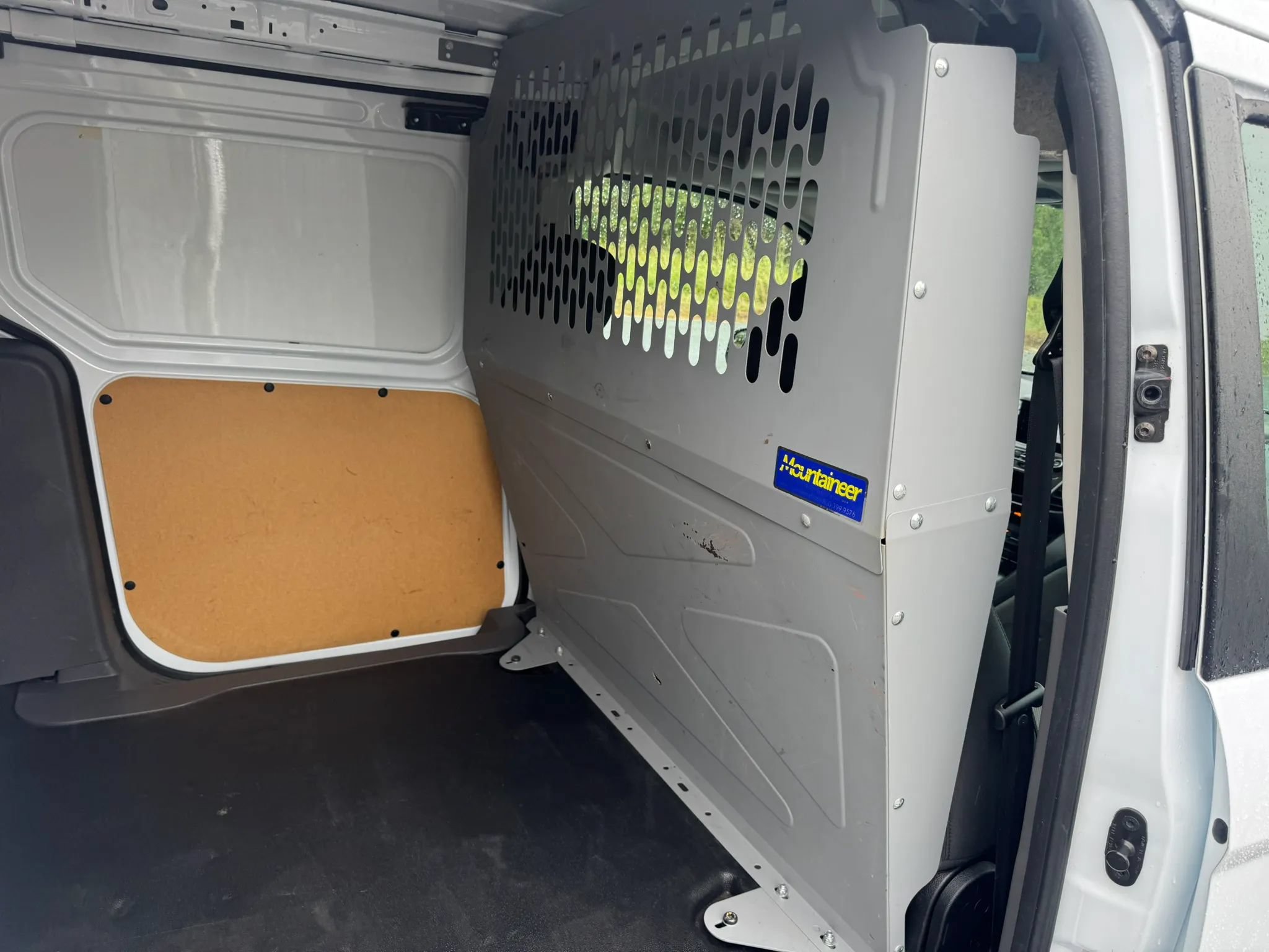 Used 2019 Ford Transit Connect XL FWD image 20