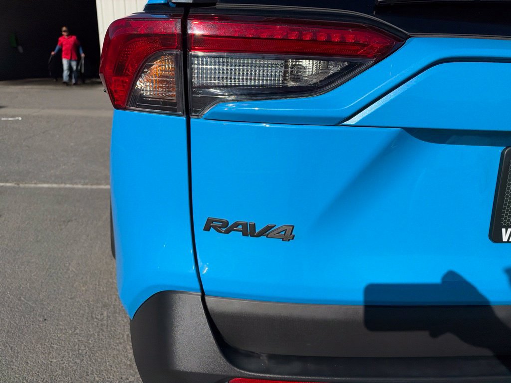 Certified 2019 Toyota RAV4 Adventure w/ Carpet Mat Package AWD/4WD image 9