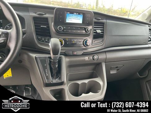 Used 2020 Ford Transit 350 XLT image 21