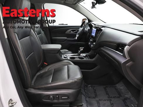 Used 2021 Chevrolet Traverse RS AWD/4WD image 26