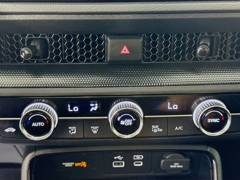 Used 2025 Honda CR-V Sport-L image 18