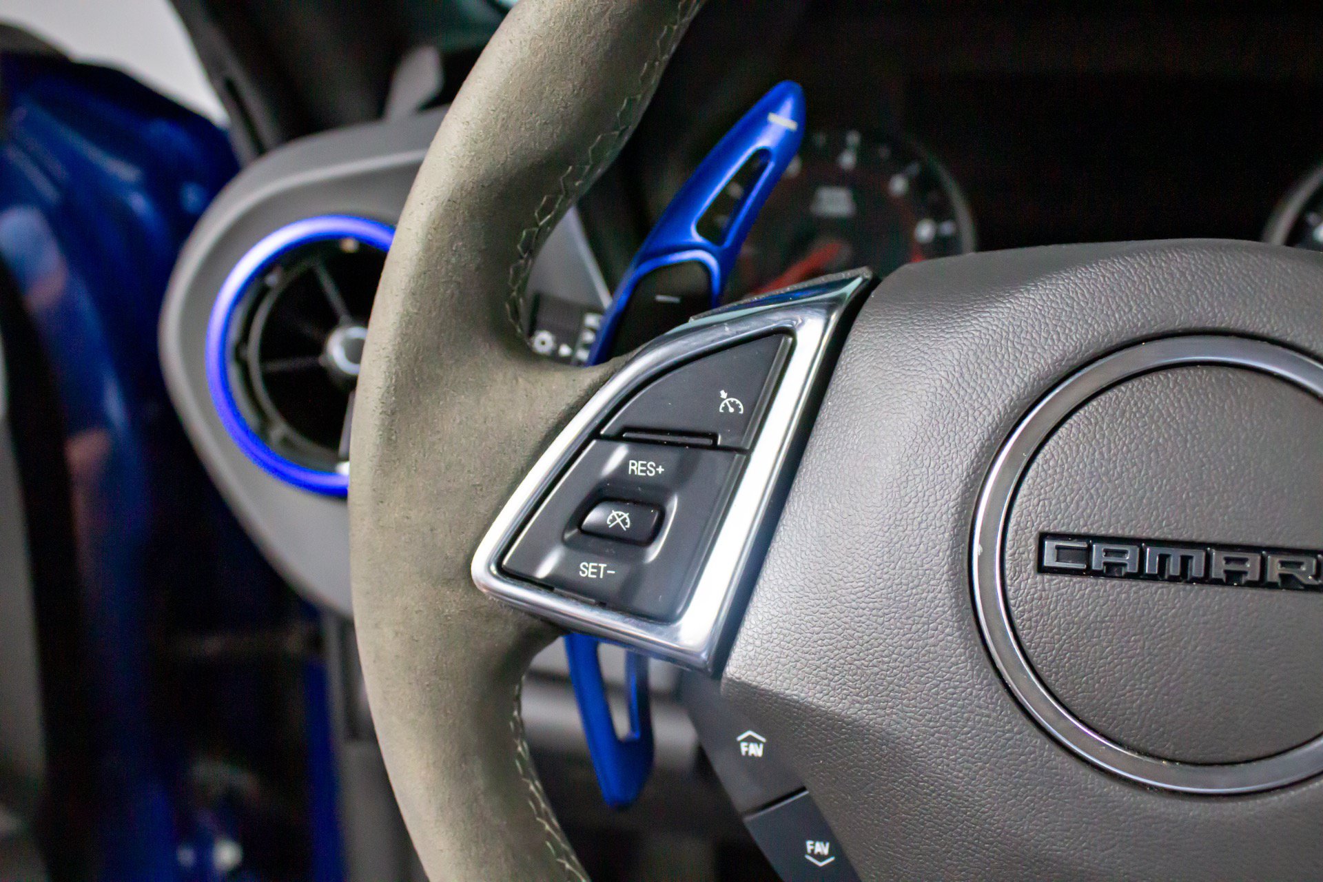 Used 2023 Chevrolet Camaro SS RWD image 31