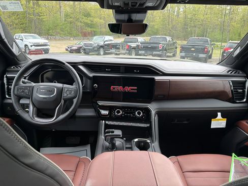 New 2026 GMC Sierra 1500 Denali Ultimate w/ LPO, Black Badging Package AWD/4WD image 13
