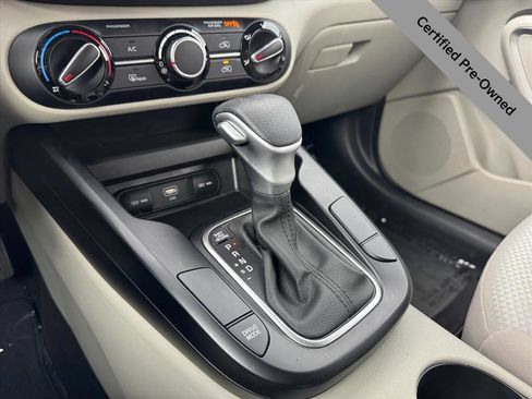Certified 2023 Kia Soul LX w/ LX Technology Package FWD image 20