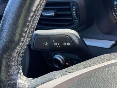 Used 2022 Ford Explorer XLT AWD/4WD image 23