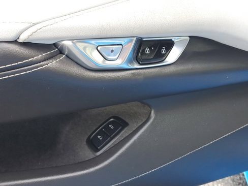 Used 2023 Chevrolet Corvette Stingray Preferred Conv w/ Z51 Performance Package image 19