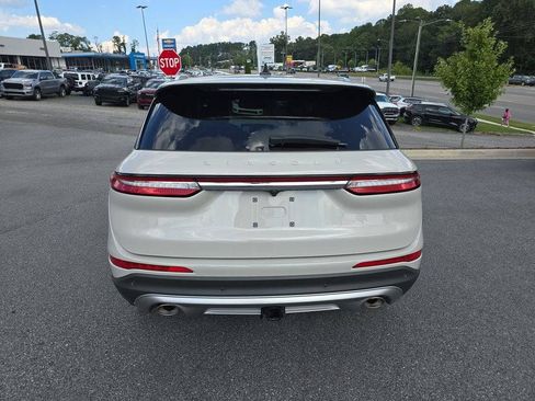 Used 2023 Lincoln Corsair Reserve w/ Equipment Group 201A AWD/4WD image 4