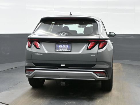 Certified 2026 Hyundai Tucson SE image 5
