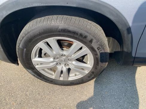 Used 2017 Honda Pilot LX image 22