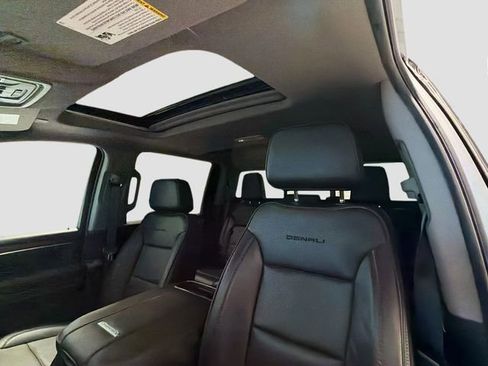 Certified 2024 GMC Sierra 2500 Denali w/ Denali Reserve Package image 21