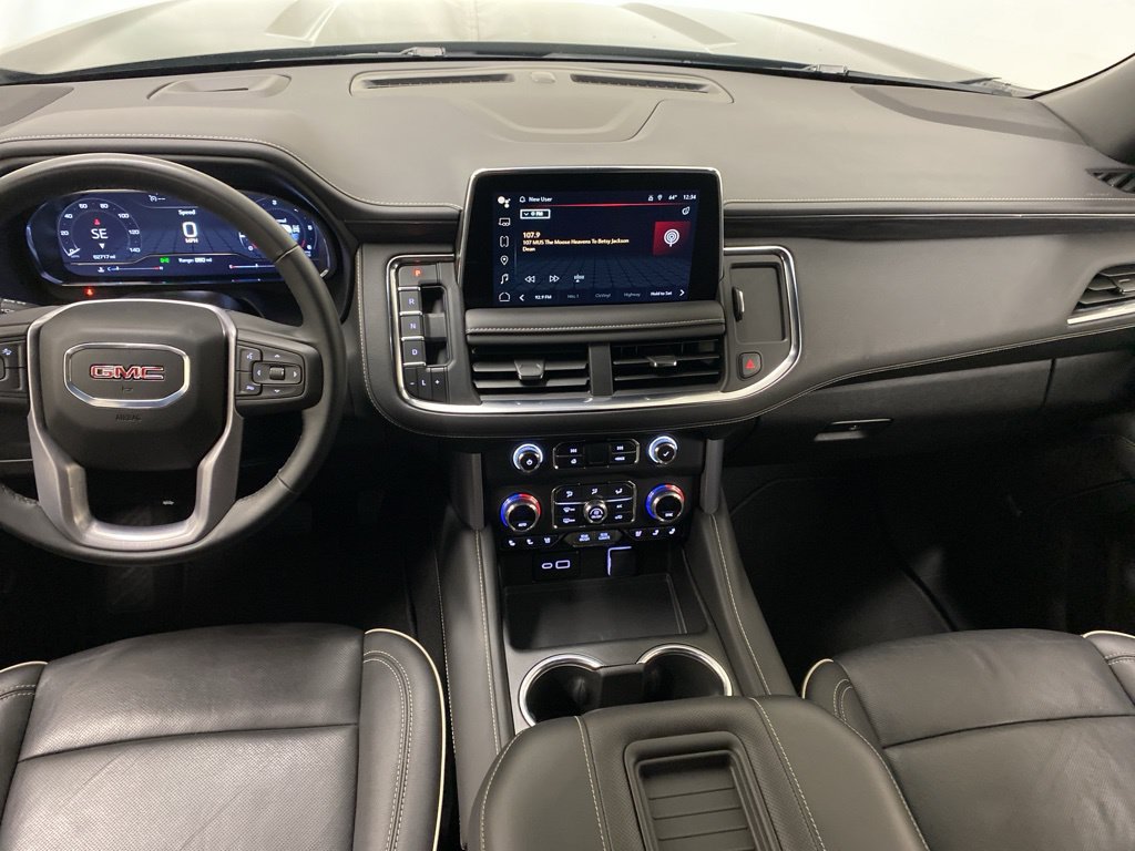 Used 2024 GMC Yukon XL SLT AWD/4WD image 23