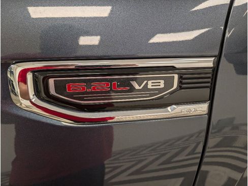 Used 2022 GMC Sierra 1500 Denali w/ Denali Premium Package AWD/4WD image 6