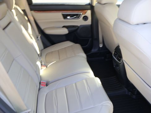 Used 2020 Honda CR-V Touring image 13