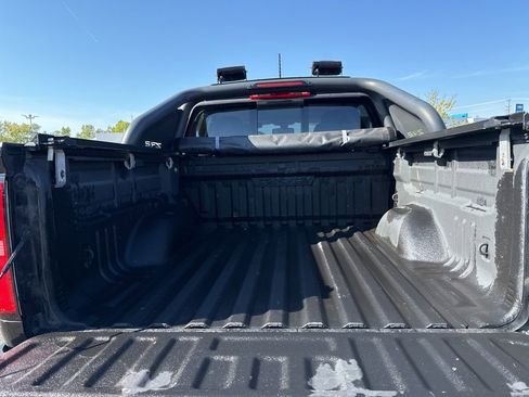Used 2020 Chevrolet Colorado ZR2 image 26