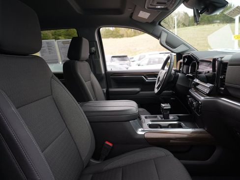 Used 2023 Chevrolet Silverado 1500 RST w/ Rally Edition AWD/4WD image 32