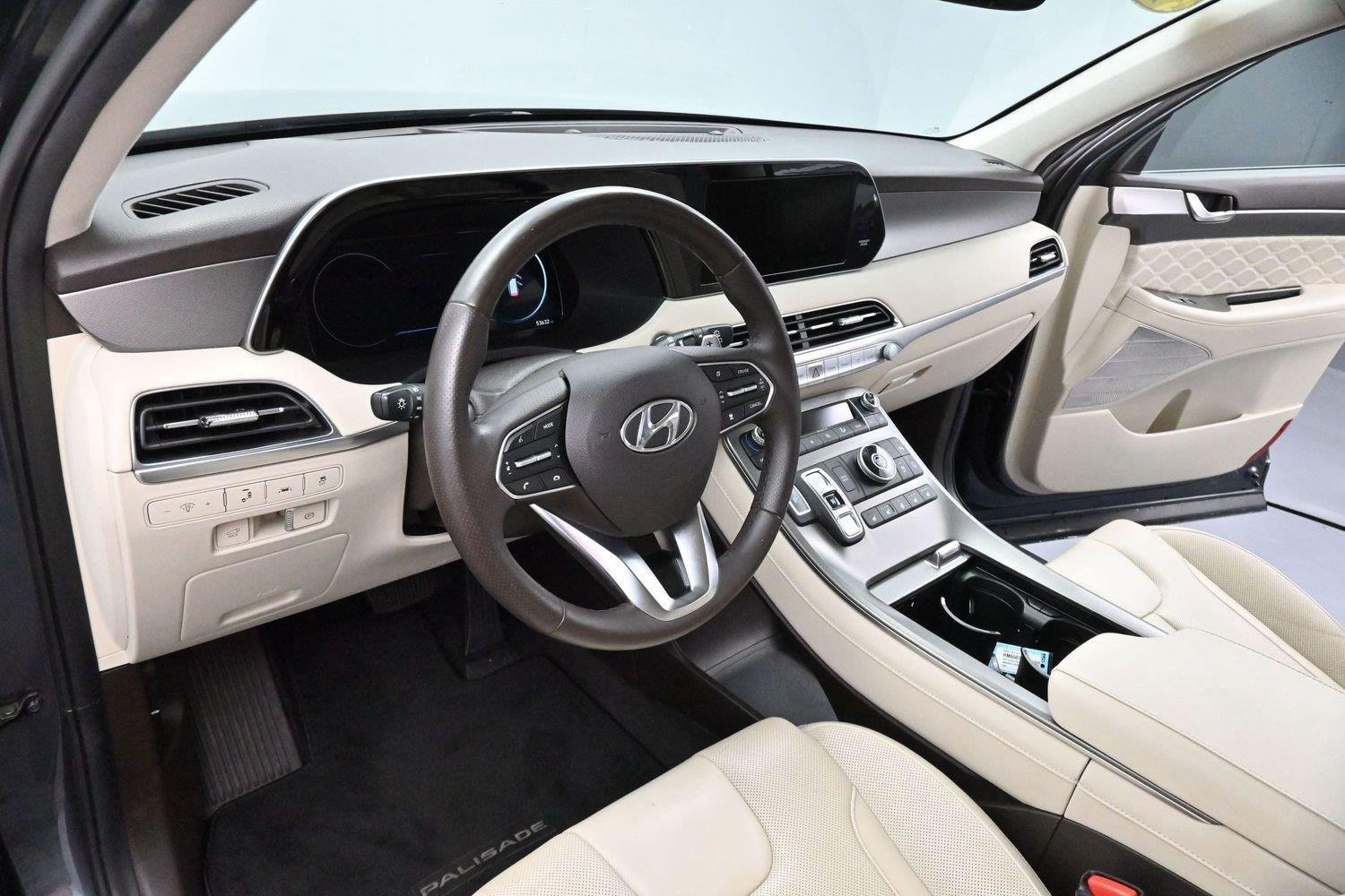 Used 2020 Hyundai Palisade Limited FWD image 18
