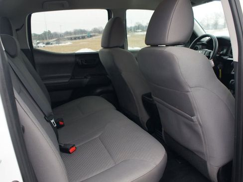 Used 2021 Toyota Tacoma SR w/ SR Convenience Package image 17