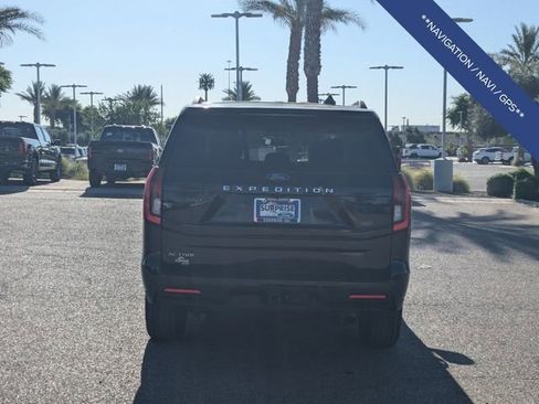 Certified 2025 Ford Expedition Active RWD image 6