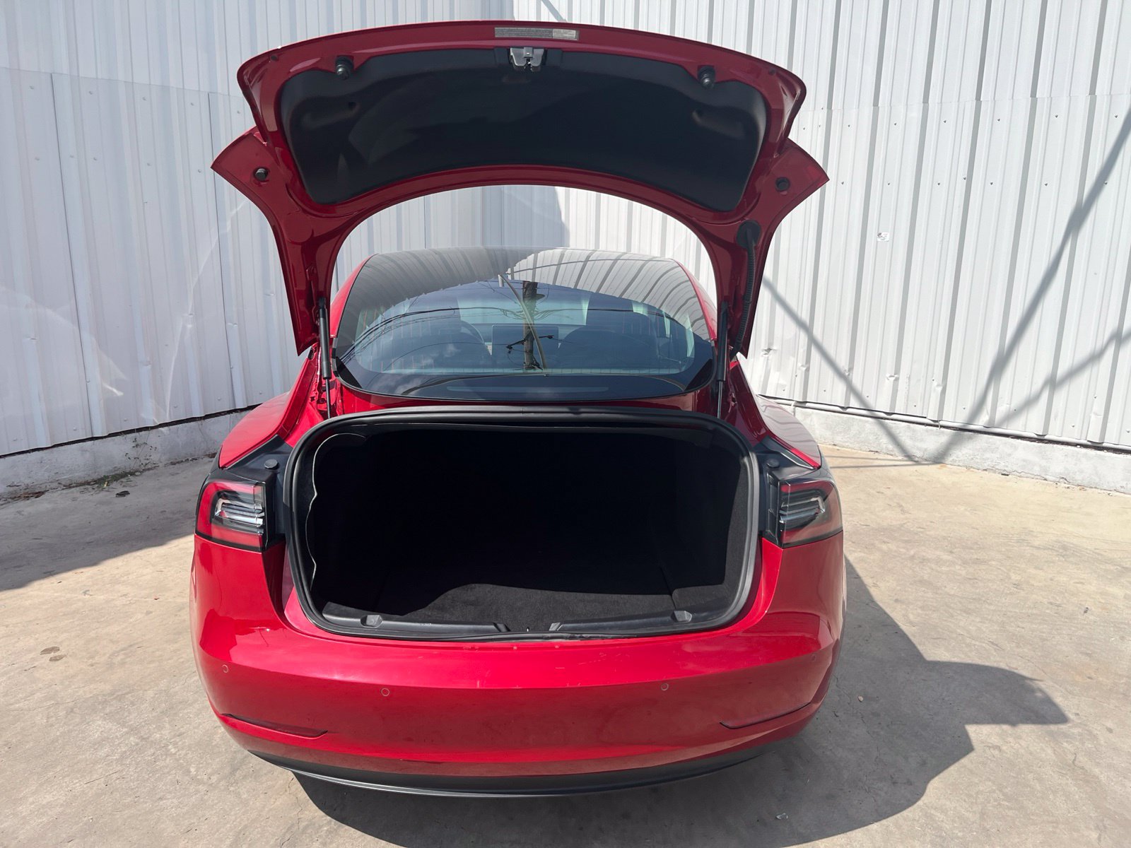 Used 2019 Tesla Model 3 AWD/4WD image 8