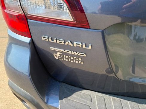 Used 2018 Subaru Outback 2.5i Premium AWD/4WD image 5