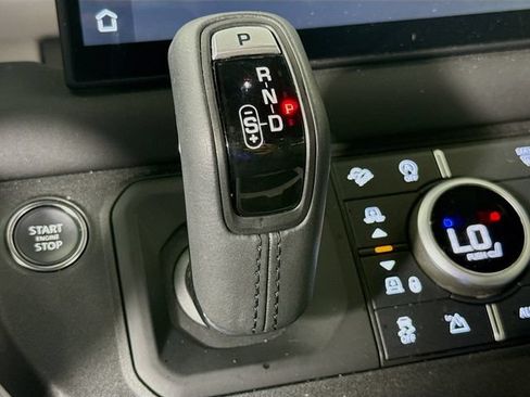 Used 2025 Land Rover Defender 110 S AWD/4WD image 19
