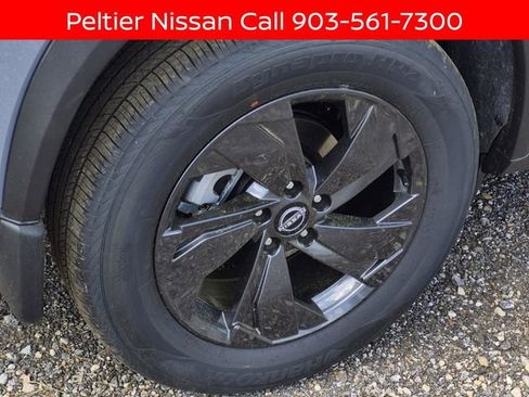 New 2026 Nissan Rogue SV w/ Cold Weather Package AWD/4WD image 5
