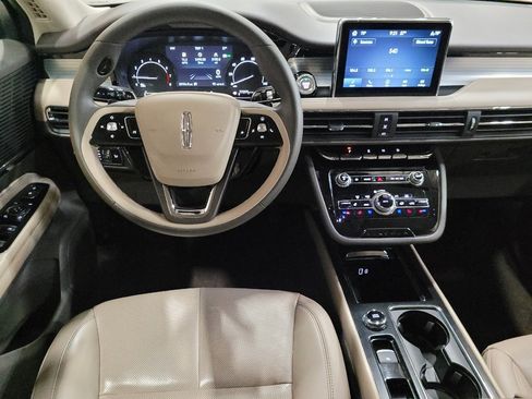 Used 2022 Lincoln Corsair AWD w/ Equipment Group 101A image 22