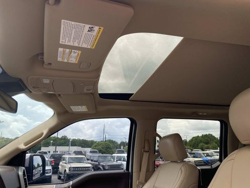 Used 2020 Ford F150 Lariat w/ Equipment Group 502A Luxury AWD/4WD image 21