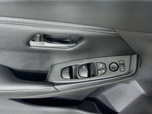 Used 2022 Nissan Sentra SV w/ All-Weather Package FWD image 15