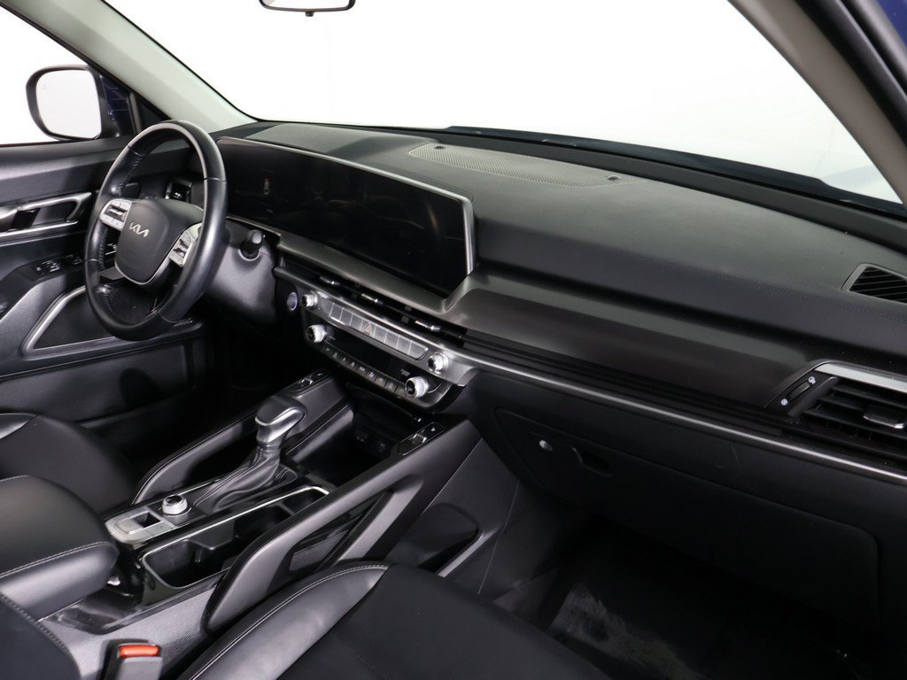 Used 2025 Kia Telluride S AWD/4WD image 30
