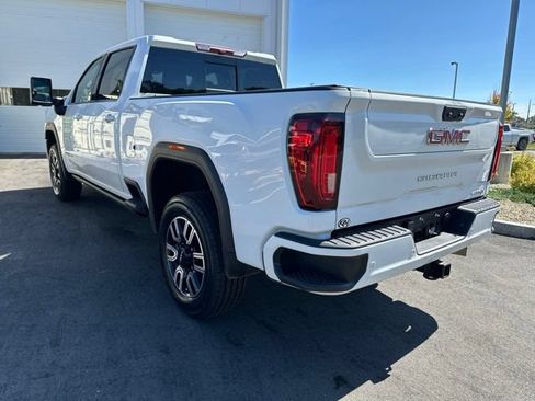 Used 2022 GMC Sierra 3500 AT4 w/ AT4 Preferred Package AWD/4WD image 3