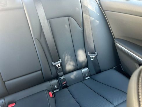 Used 2025 BMW 330i Sedan RWD image 14
