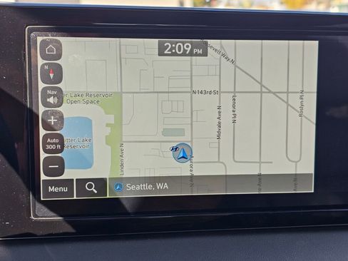 Used 2024 Hyundai Palisade Calligraphy image 24