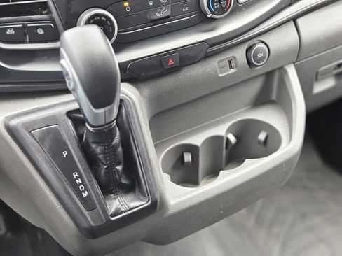 Used 2023 Ford Transit 250 Medium Roof image 32