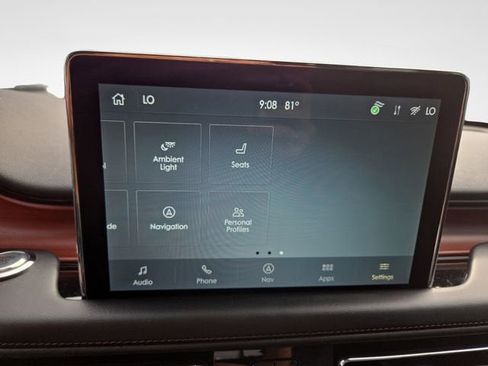 Used 2022 Lincoln Aviator Reserve w/ Equipment Group 201A AWD/4WD image 30