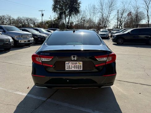 Used 2018 Honda Accord EX-L image 5