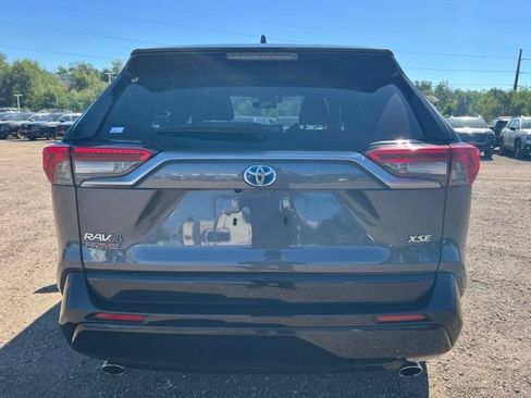 Used 2023 Toyota RAV4 XSE AWD/4WD image 5
